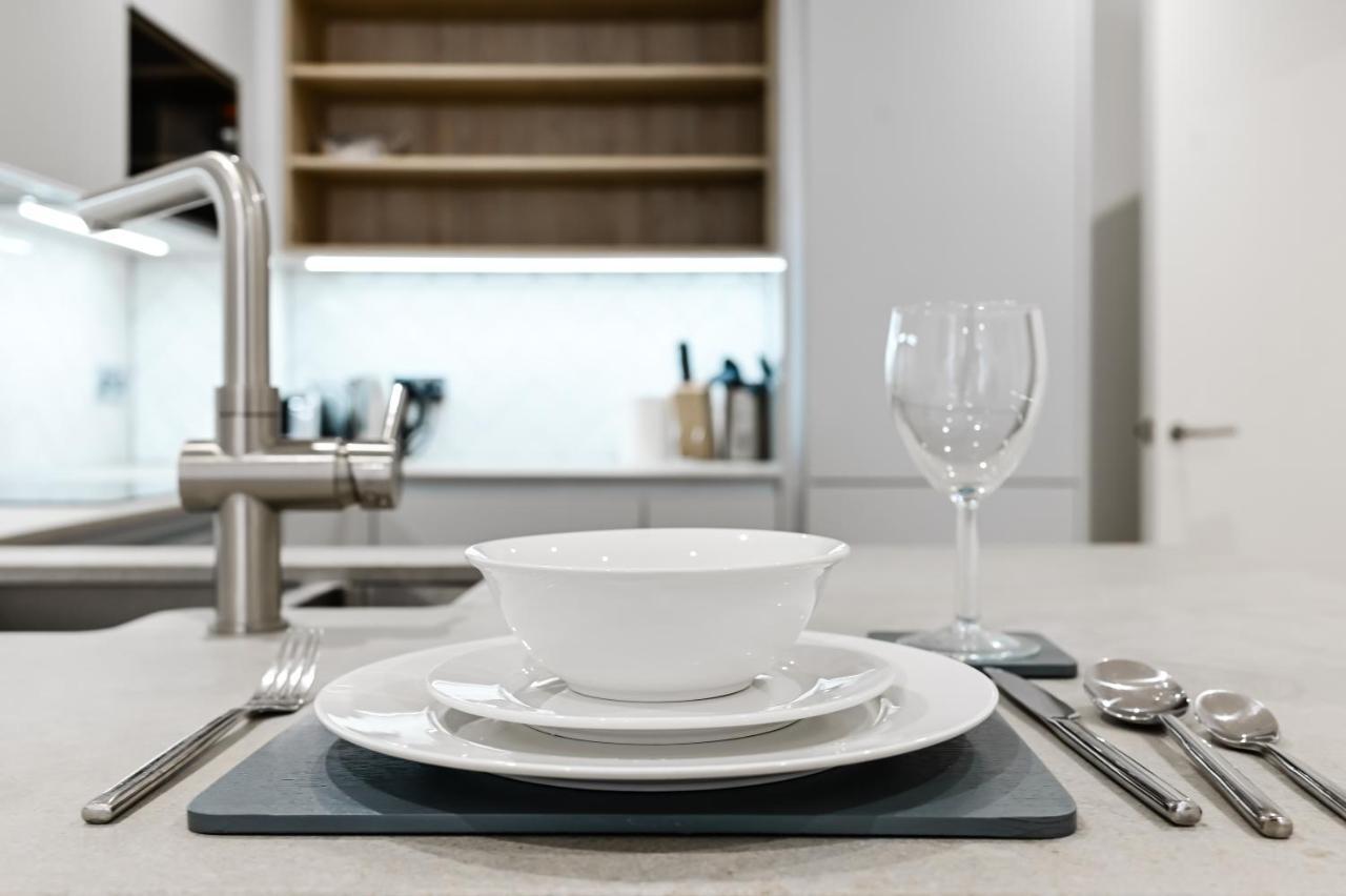 Khayat Homes - The Owelor - Two Bed Λονδίνο Εξωτερικό φωτογραφία